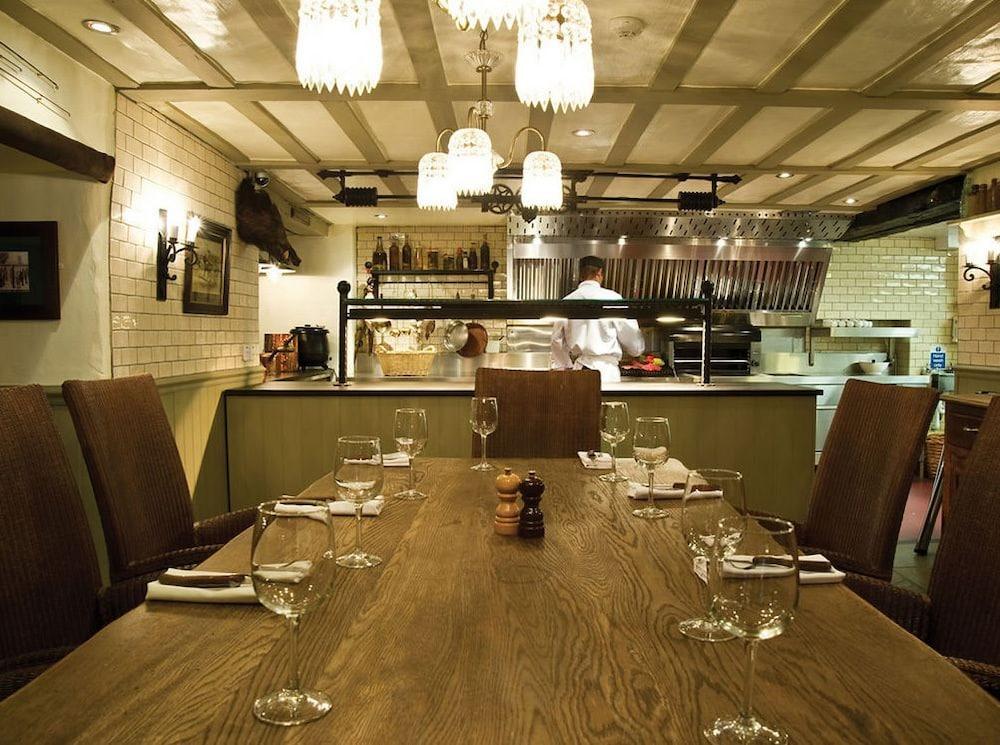 Wild Boar Estate Hotel Bowness-on-Windermere Ngoại thất bức ảnh